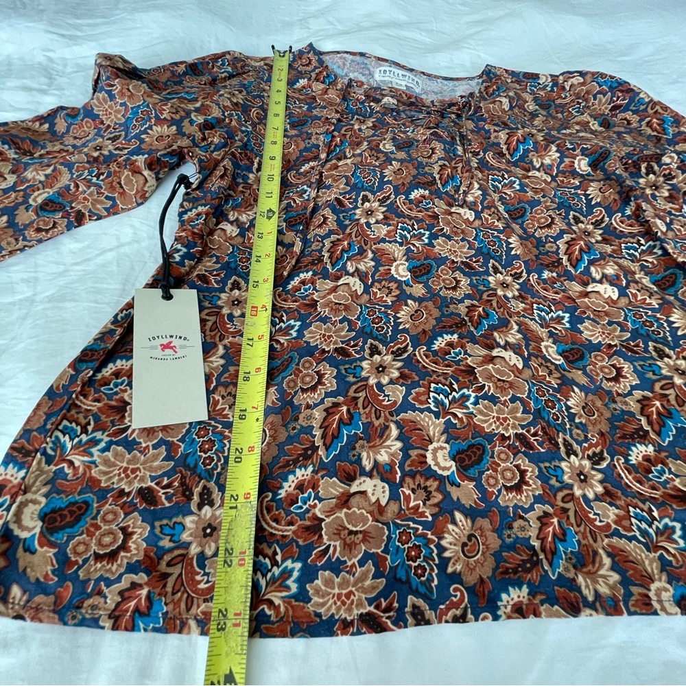 IDYLLWIND WOMEN'S ROUGE PAISLEY‎ PRINT LACE-UP TOP - Picture 8 of 14